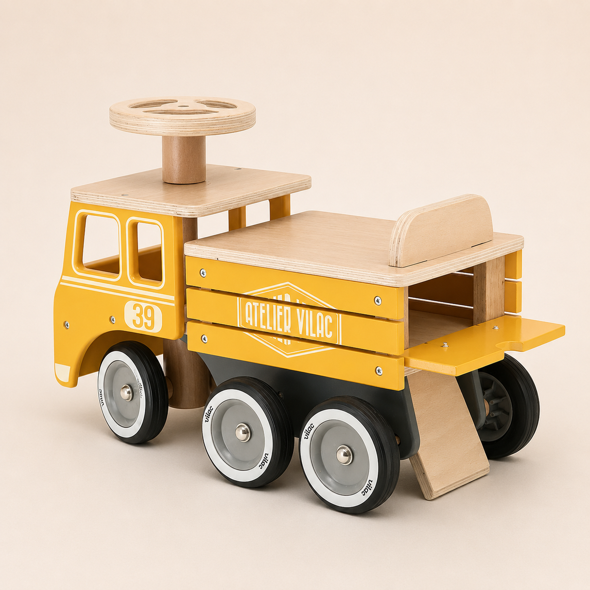 Porteur camion en bois