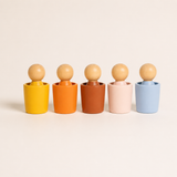 Gobelets de tri et figurines