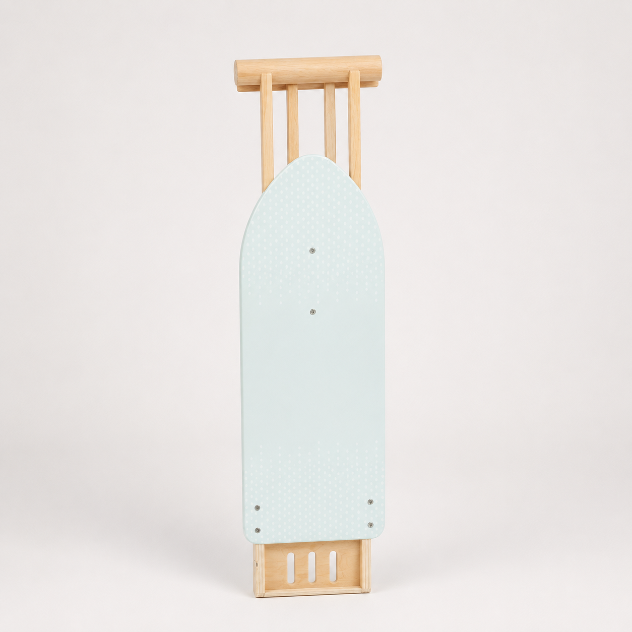 Planche et fer à repasser en bois