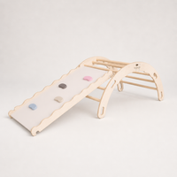Triangle de motricité enfant avec toboggan – Escalade et équilibre Montessori en bois | 100% ECO | Les Apprentis Malins