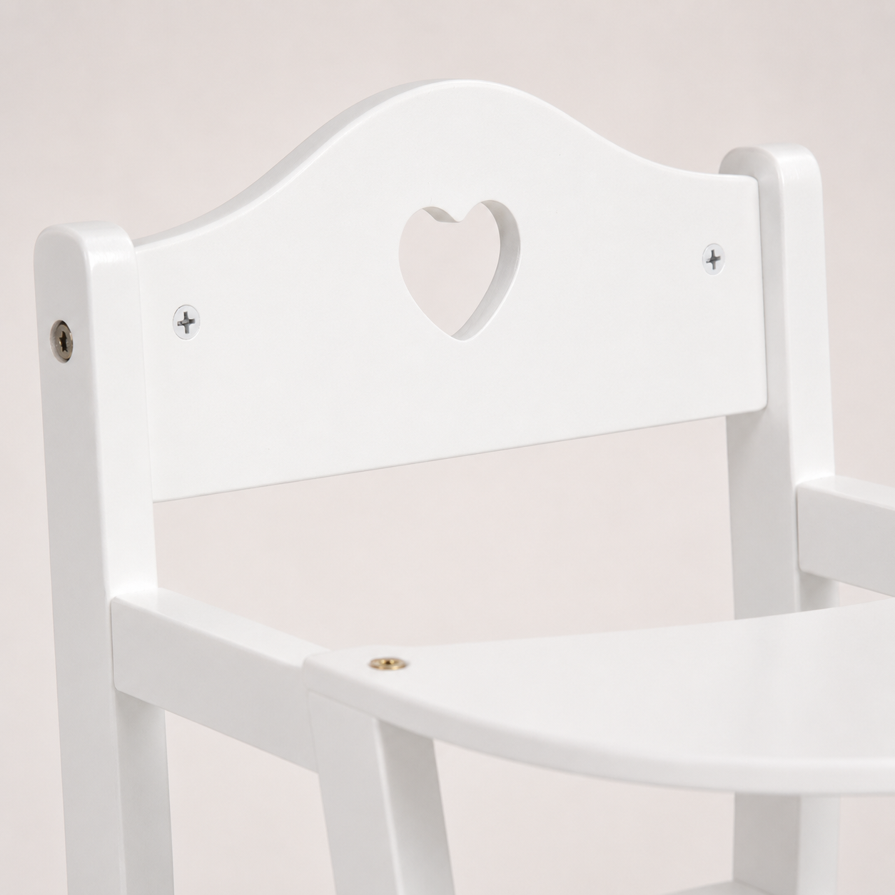 Chaise haute de poupée en bois